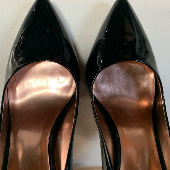 Black smooth heels 👠 size 8.5 M - Picture 3 of 8